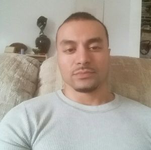 Meet your Posher, Damian